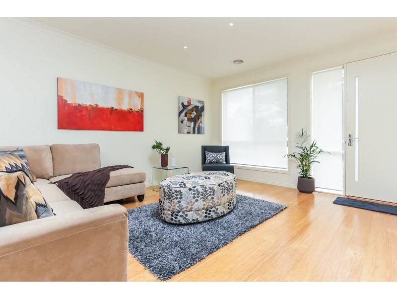 1/37 Edina Road, Ferntree Gully VIC 3156