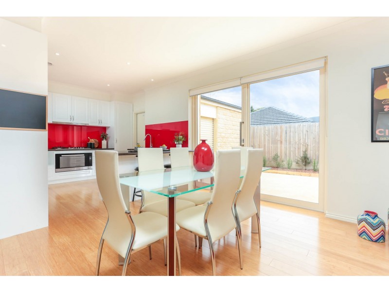 1/37 Edina Road, Ferntree Gully VIC 3156