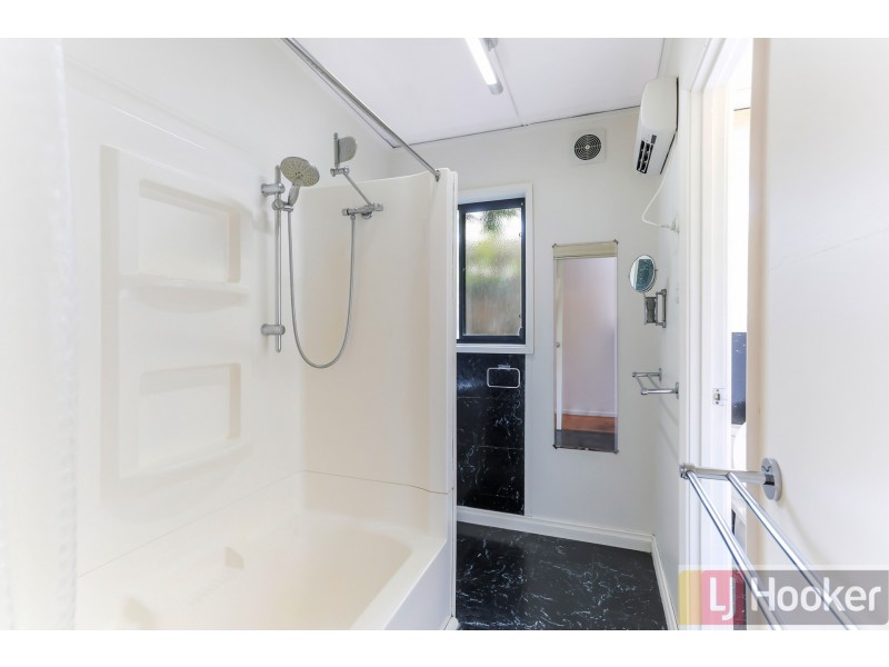 2/39 Cinerea Avenue, Ferntree Gully VIC 3156