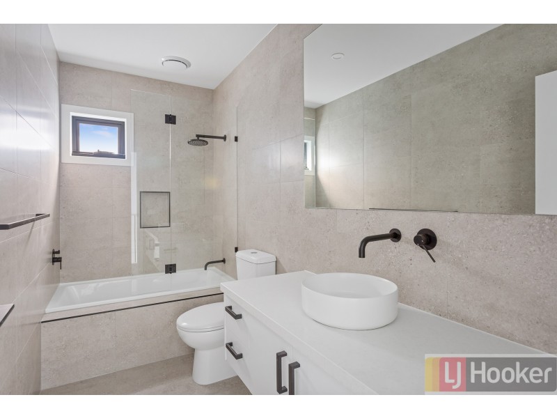 2/68 Rowson Street, Boronia VIC 3155