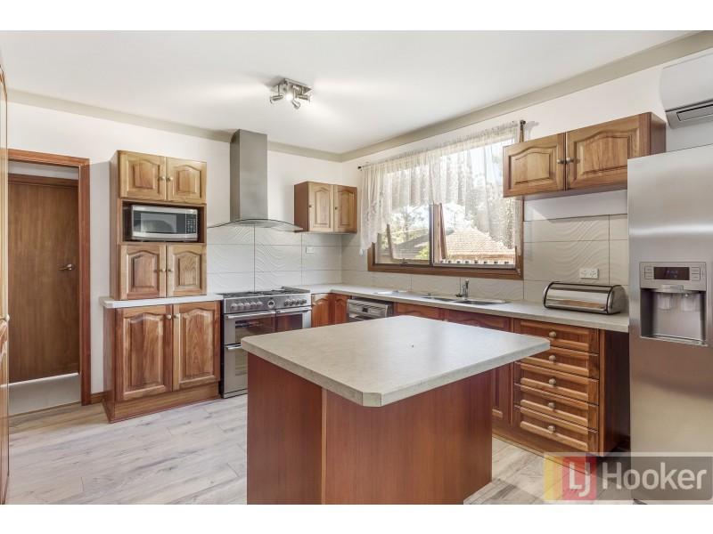 16 Pascoe Road, Boronia VIC 3155