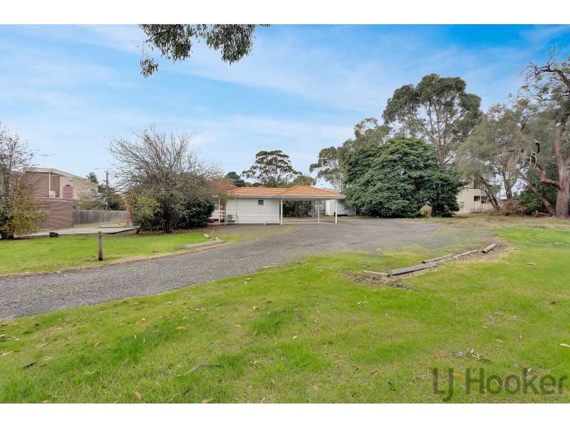 28 Station Street, Ferntree Gully VIC 3156