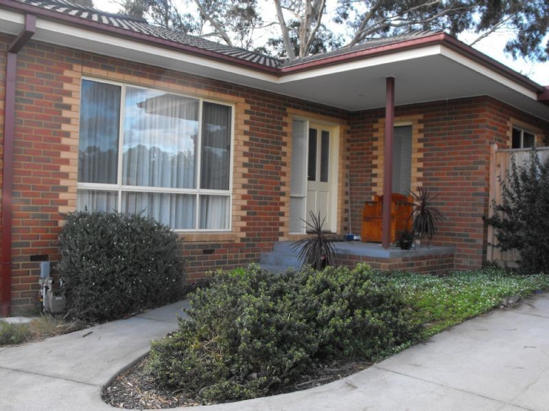 2/9/2/9 Yuruga Court, Mooroolbark VIC 3138