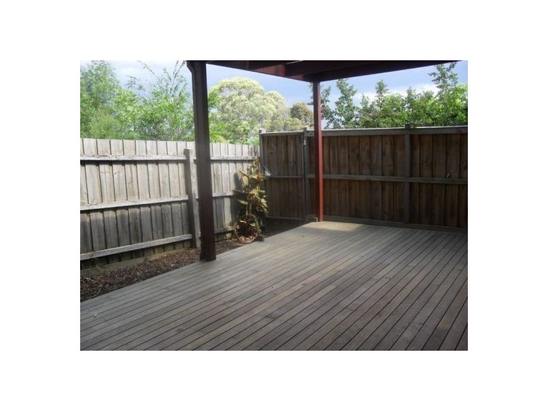 2/9/2/9 Yuruga Court, Mooroolbark VIC 3138