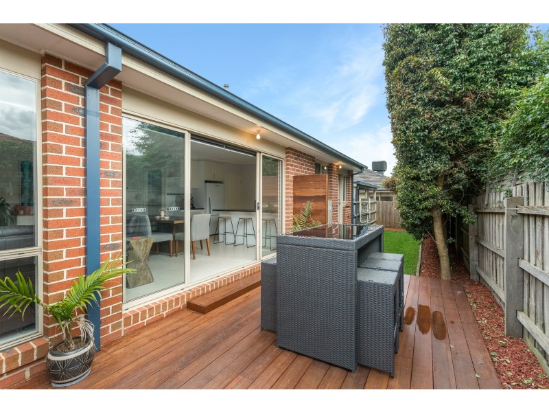 2/40 Mcmahons Road, Ferntree Gully VIC 3156