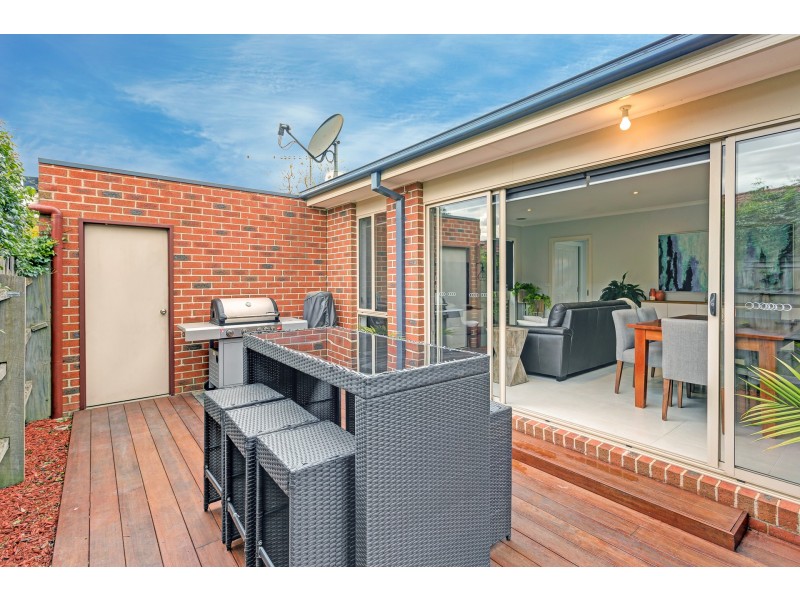 2/40 Mcmahons Road, Ferntree Gully VIC 3156