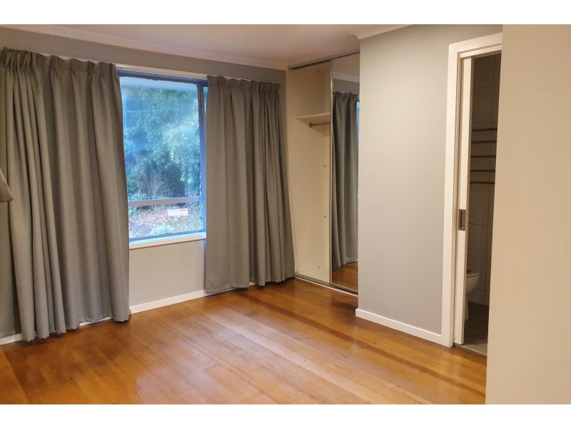 22 Paton Crescent, Boronia VIC 3155