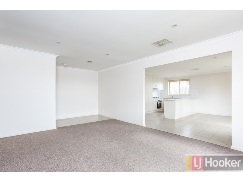 40 Glen Dhu Road, Kilsyth VIC 3137