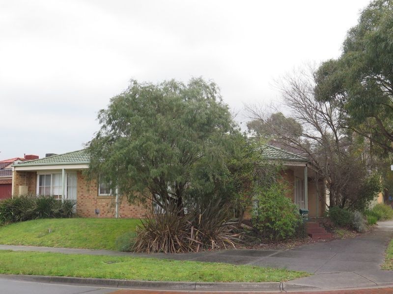 23 Blossom Grove, Knoxfield VIC 3180