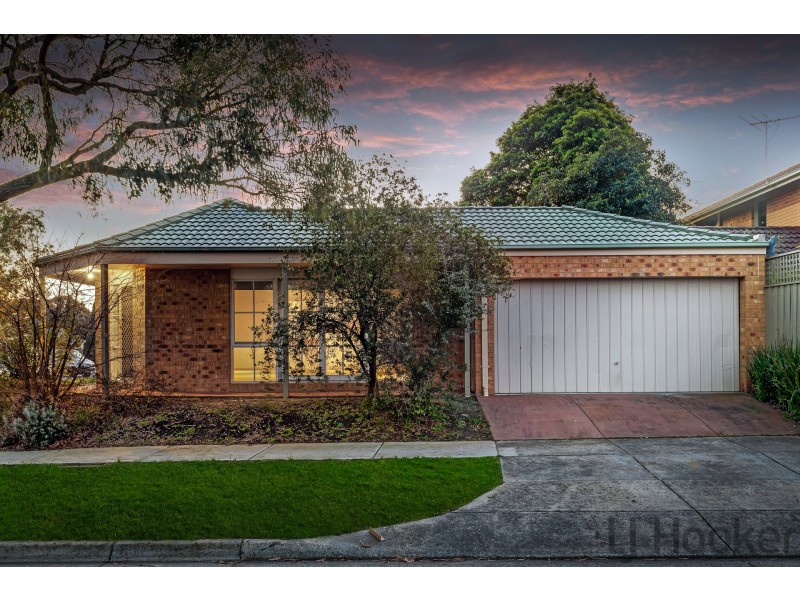 23 Blossom Grove, Knoxfield VIC 3180