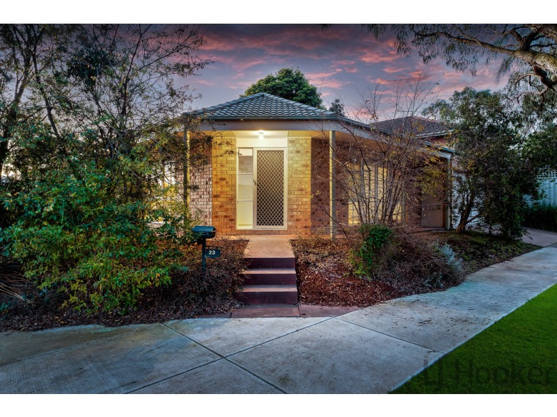 23 Blossom Grove, Knoxfield VIC 3180