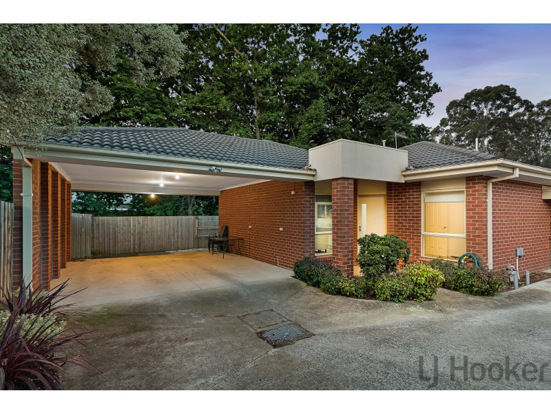 2/3 Dalpura Drive, Bayswater VIC 3153
