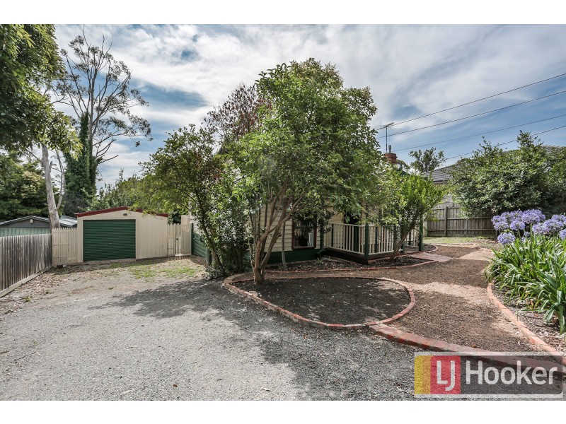 1/2 Green Street, Boronia VIC 3155