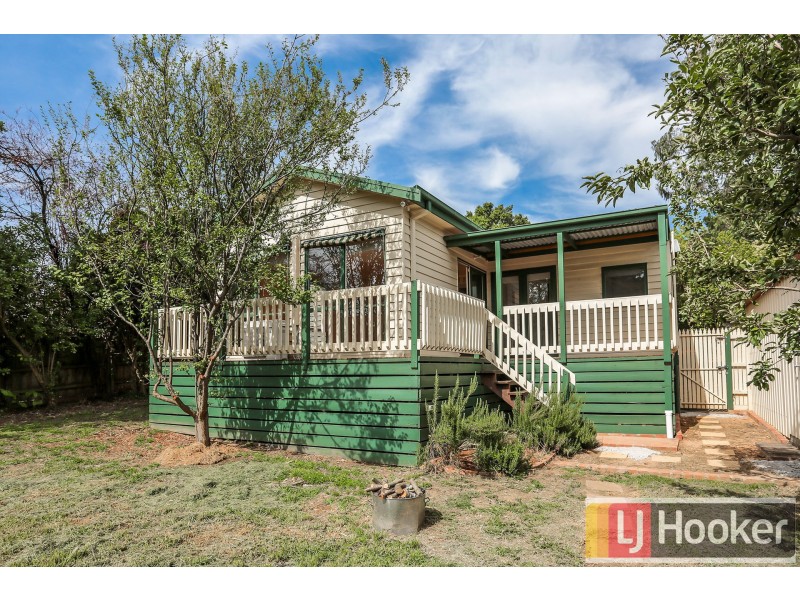 1/2 Green Street, Boronia VIC 3155