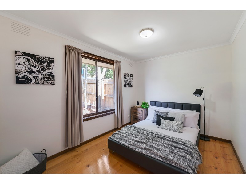 5/4 Starcross Avenue, Croydon VIC 3136