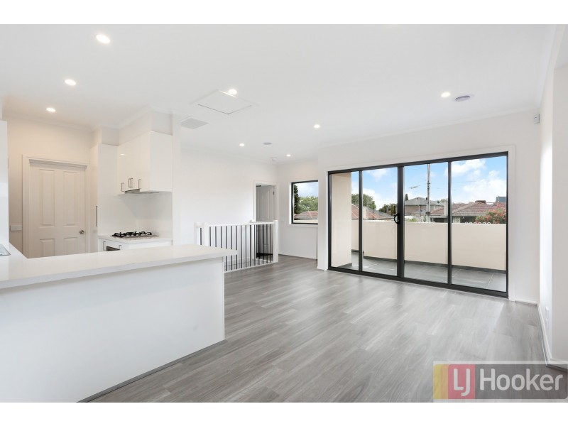 1/51 Conn Street, Ferntree Gully VIC 3156