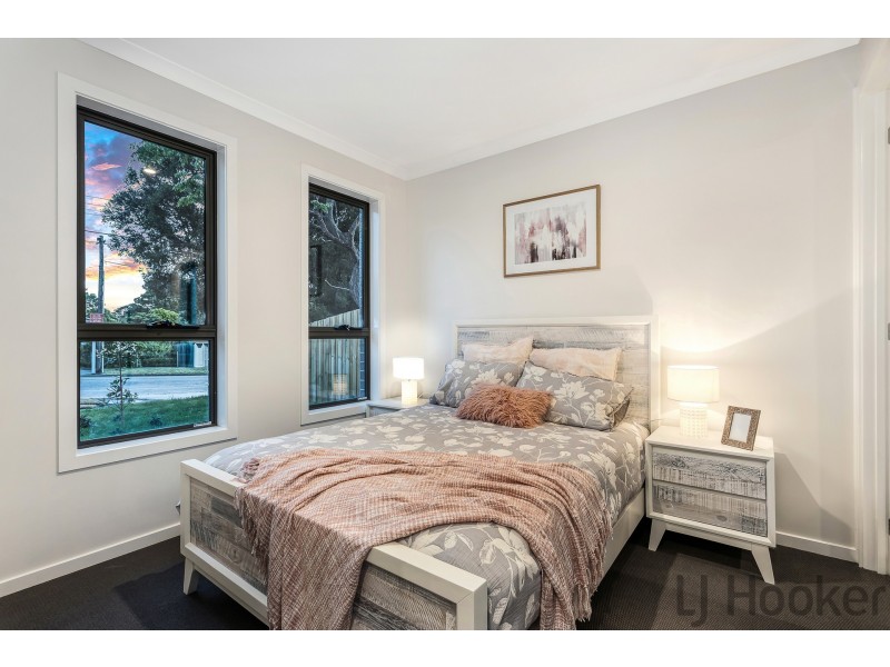1 and 7/106 Wantirna Road, Ringwood VIC 3134