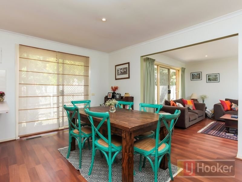 2/118 Station Street, Burwood VIC 3125