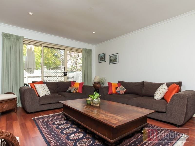 2/118 Station Street, Burwood VIC 3125