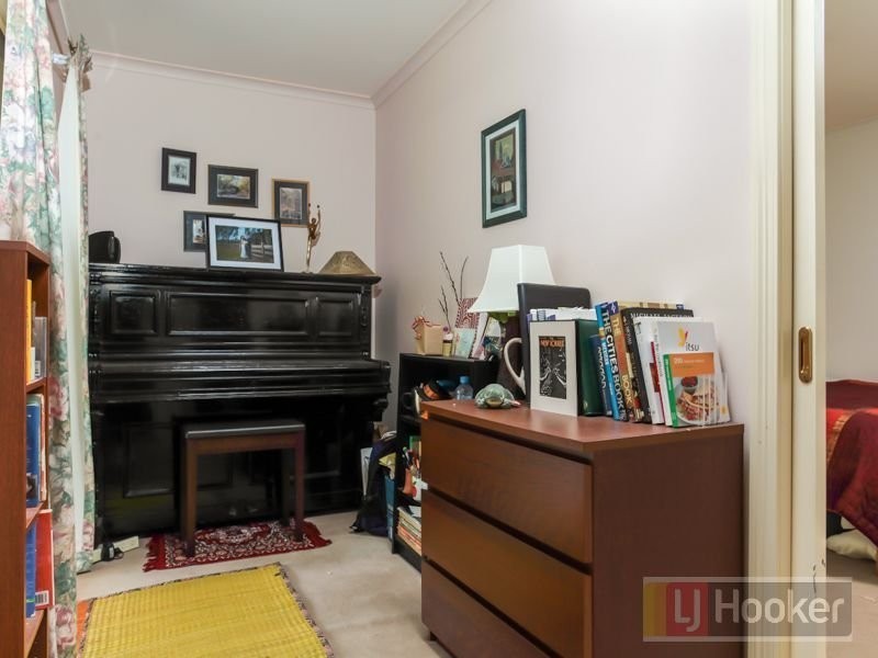 2/118 Station Street, Burwood VIC 3125