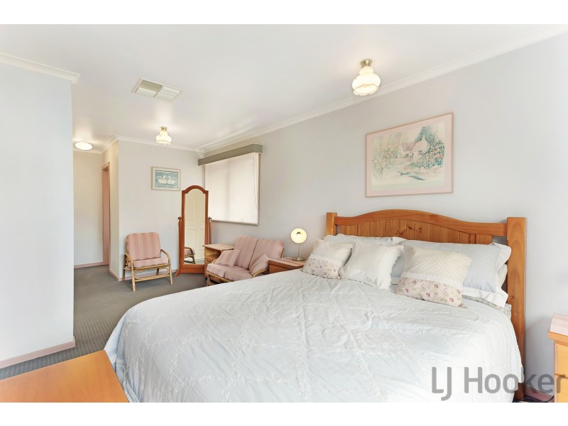 63 Currawa Drive, Boronia VIC 3155