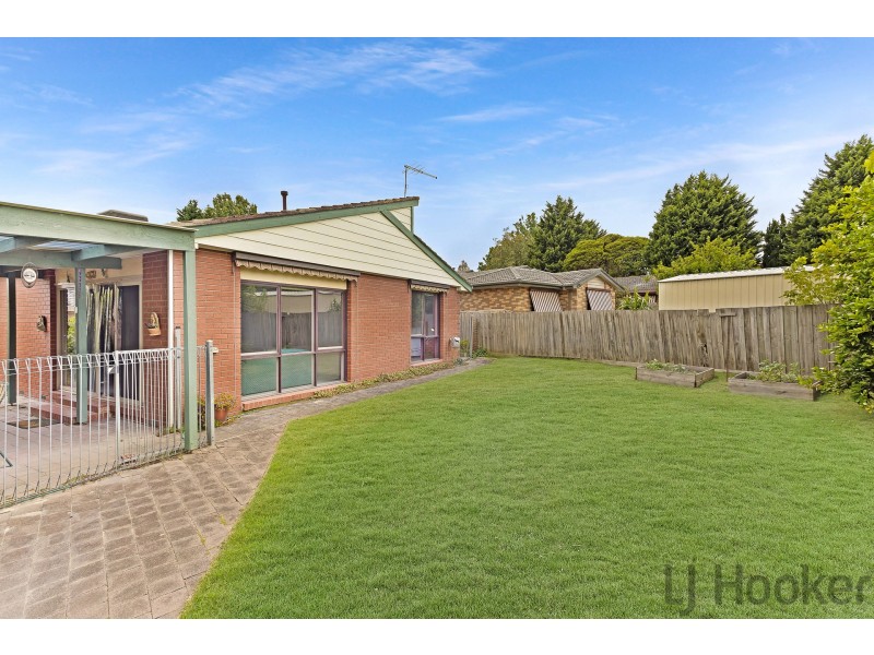 63 Currawa Drive, Boronia VIC 3155