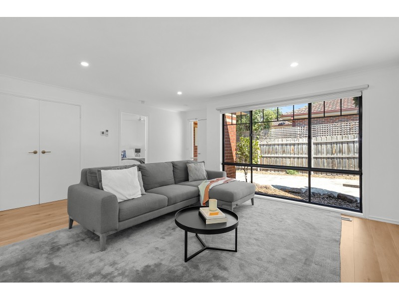 2/22 Kitchener Road, Croydon VIC 3136