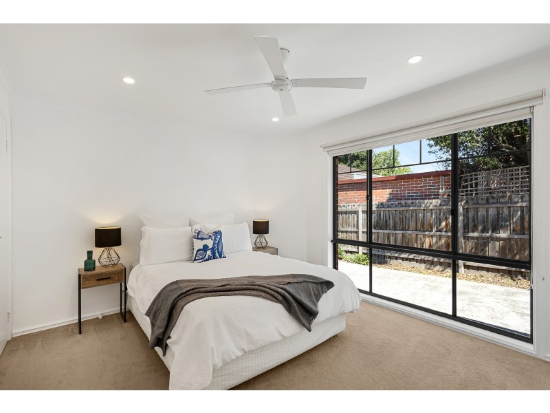 2/22 Kitchener Road, Croydon VIC 3136