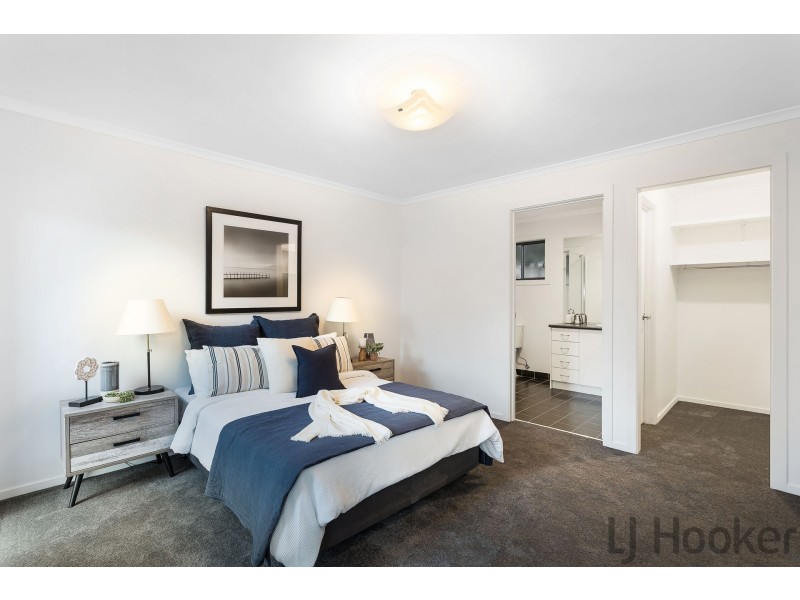 2/17 Farnham Road, Bayswater VIC 3153