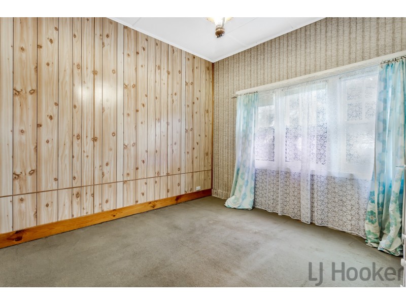 15 Schneider Street, Ferntree Gully VIC 3156