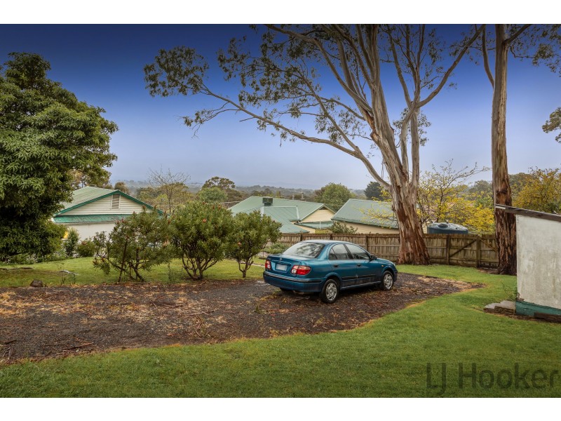 15 Schneider Street, Ferntree Gully VIC 3156