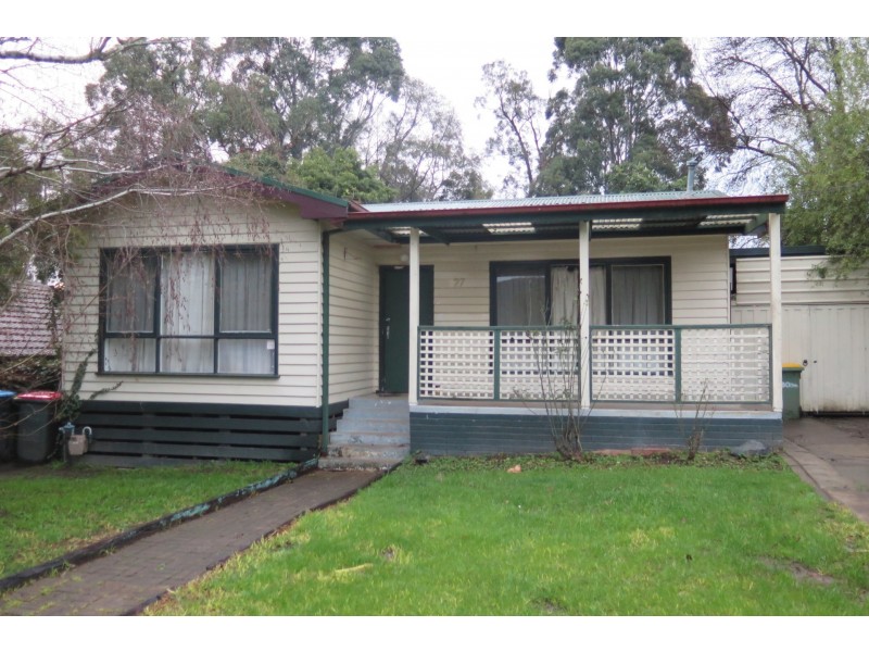 27 Royalden Close, Boronia VIC 3155