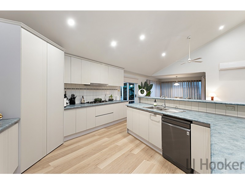 12 Drake Street, Ferntree Gully VIC 3156
