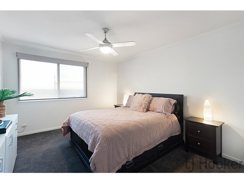 12 Drake Street, Ferntree Gully VIC 3156