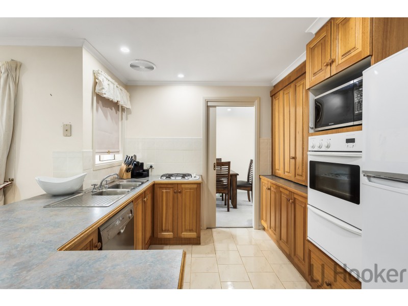 2 Hope Court, Ferntree Gully VIC 3156