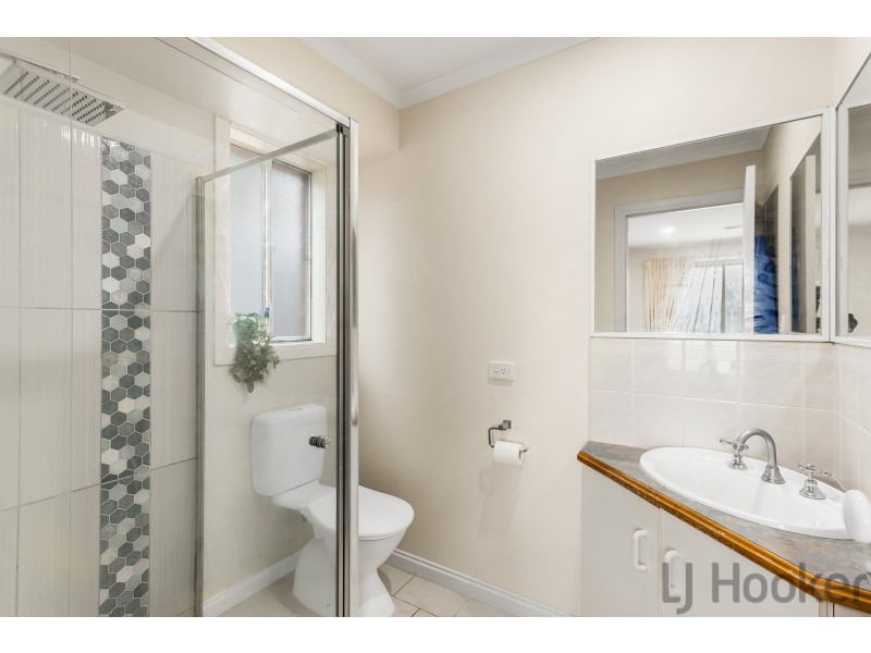 2 Hope Court, Ferntree Gully VIC 3156