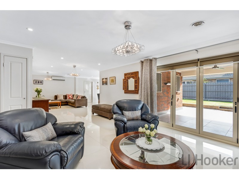 84 Hancock Drive, Ferntree Gully VIC 3156