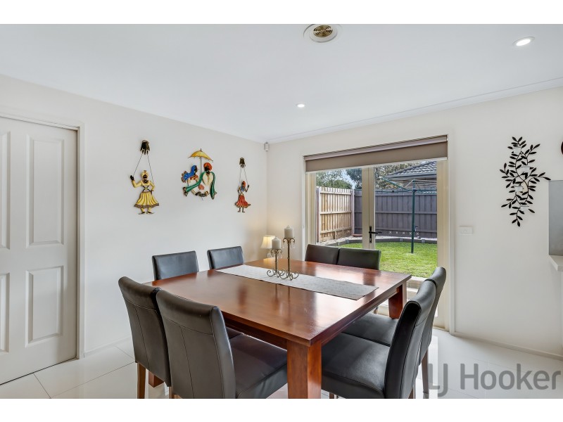 84 Hancock Drive, Ferntree Gully VIC 3156