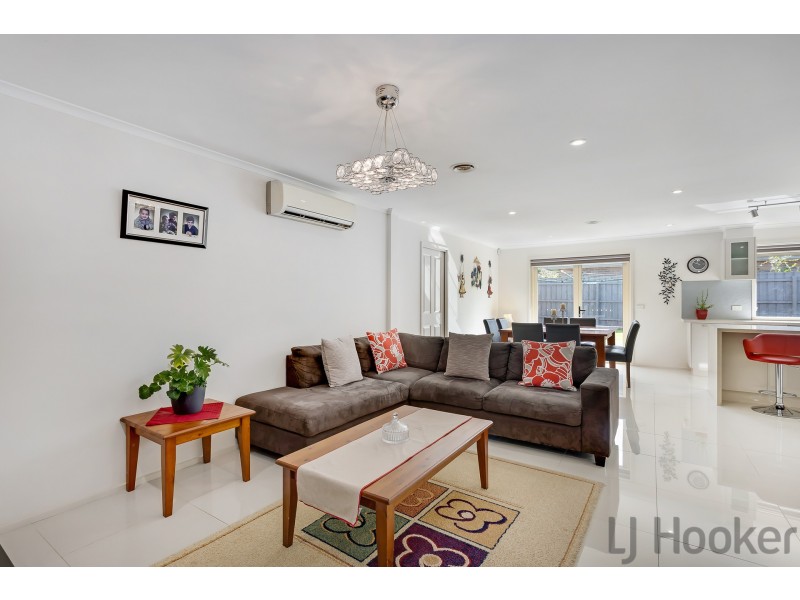 84 Hancock Drive, Ferntree Gully VIC 3156