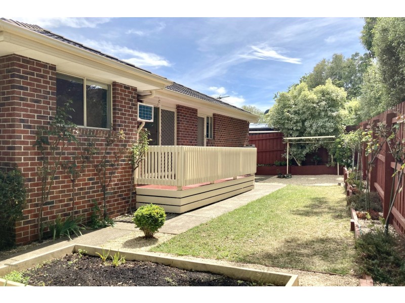 12A Gardenia Street, Croydon South VIC 3136