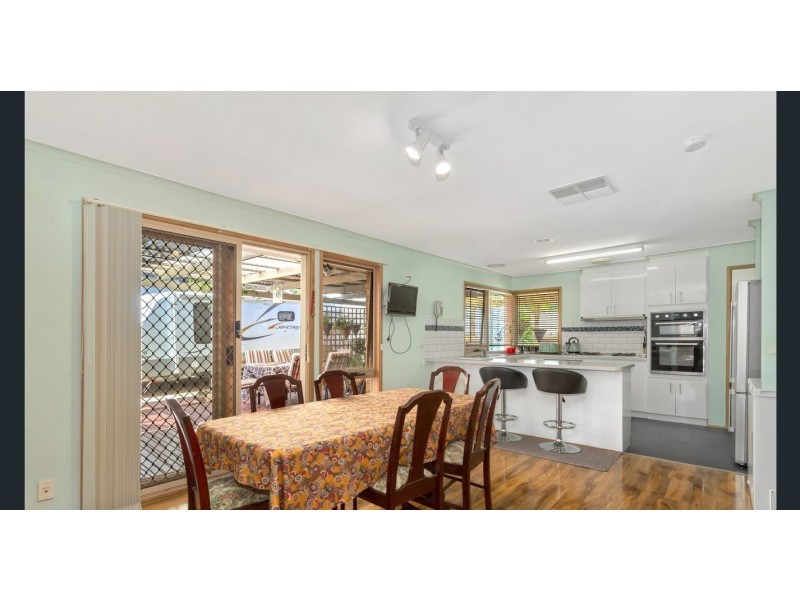 11 Archibald Avenue, Narre Warren VIC 3805