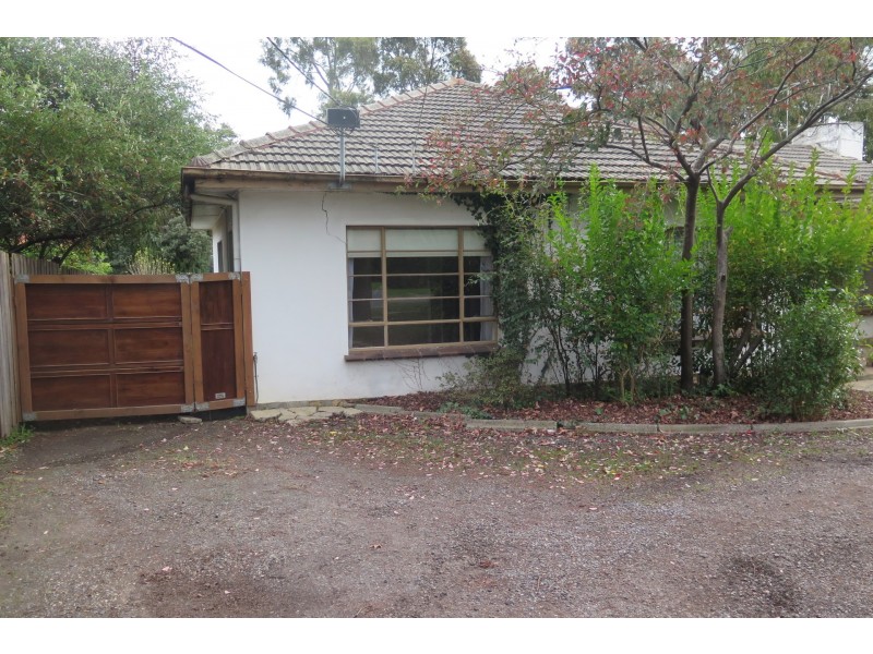 9 Albert Avenue, Boronia VIC 3155