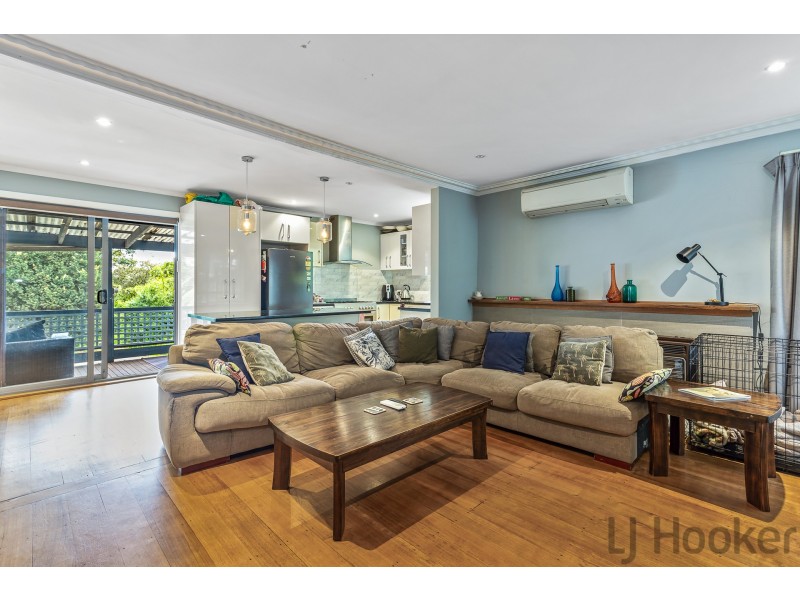 22 Paton Crescent, Boronia VIC 3155