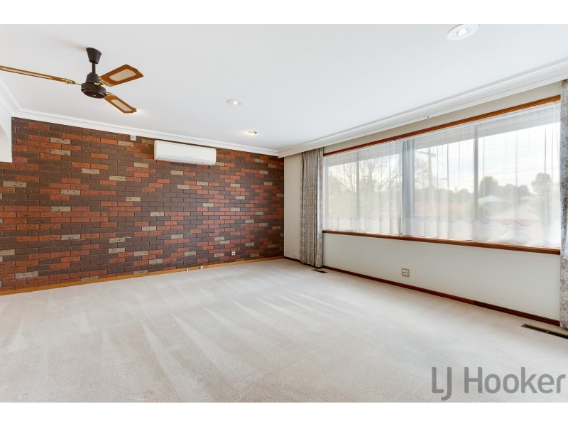 13 Hazelwood Road, Boronia VIC 3155