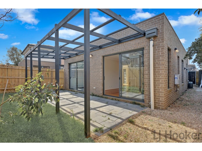 8/106 Wantirna Road, Wantirna VIC 3152
