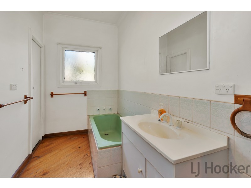 350 Forest Road, The Basin VIC 3154