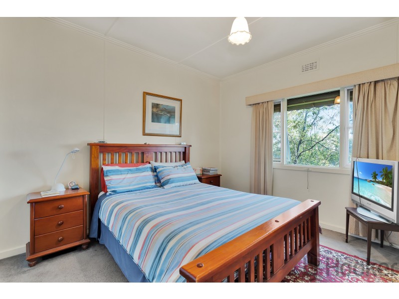 350 Forest Road, The Basin VIC 3154