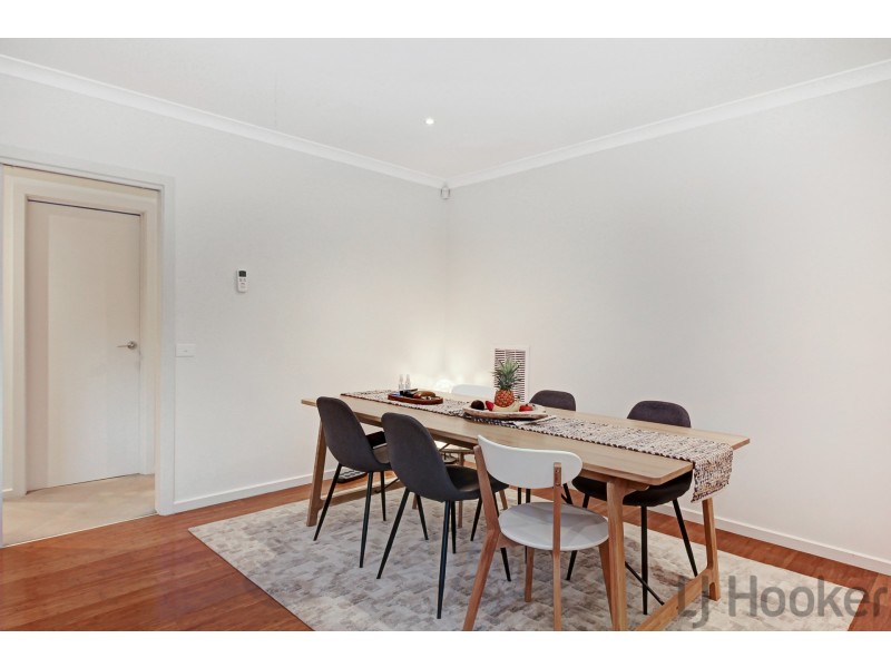 2/40 Allister Close, Knoxfield VIC 3180