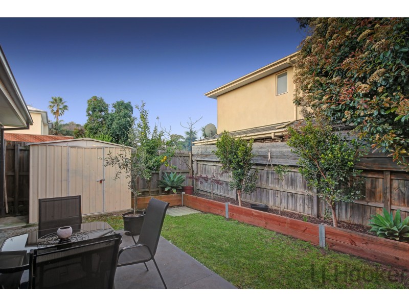 2/40 Allister Close, Knoxfield VIC 3180
