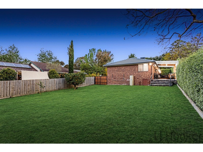 5 Manifold Court, Croydon South VIC 3136